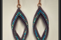 Folded-Petal-burgandy