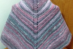 HT-sample-triangular-scarf